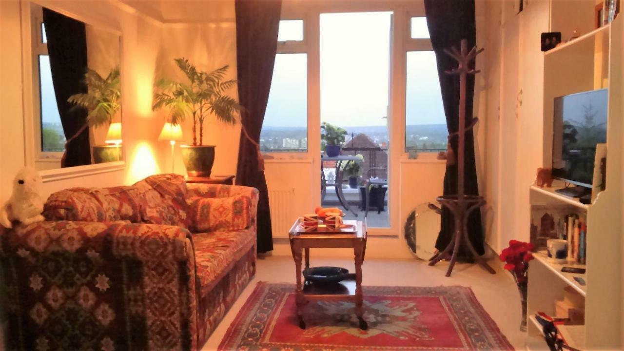 Crystal Palace B&B London Bagian luar foto