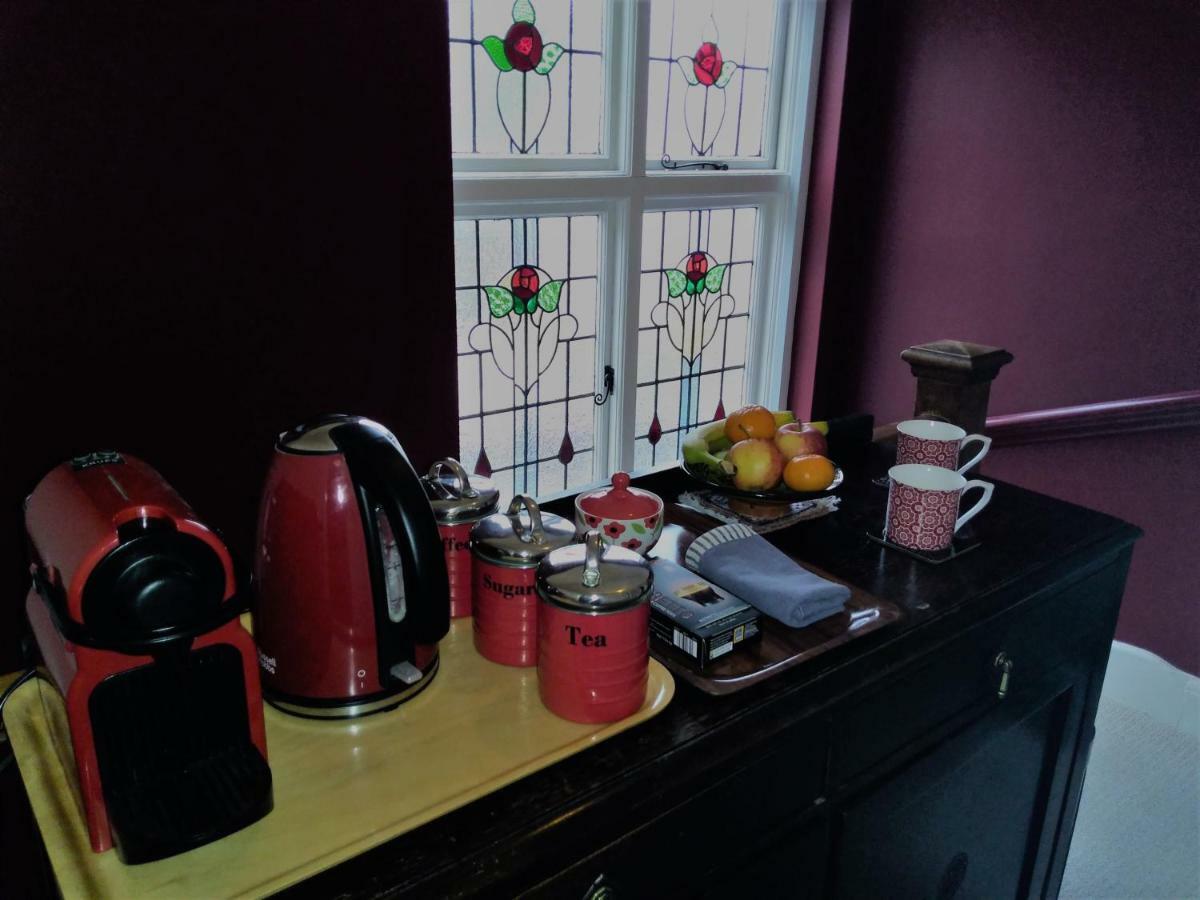 Crystal Palace B&B London Bagian luar foto